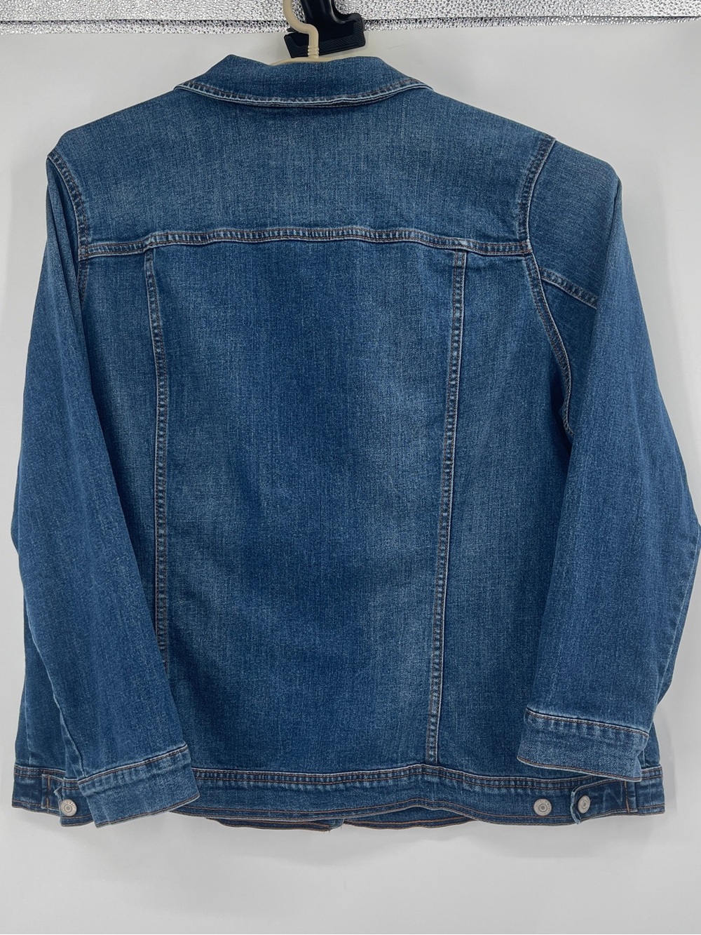 Old Navy Classic Blue Denim Jacket - Picture 7 of 11
